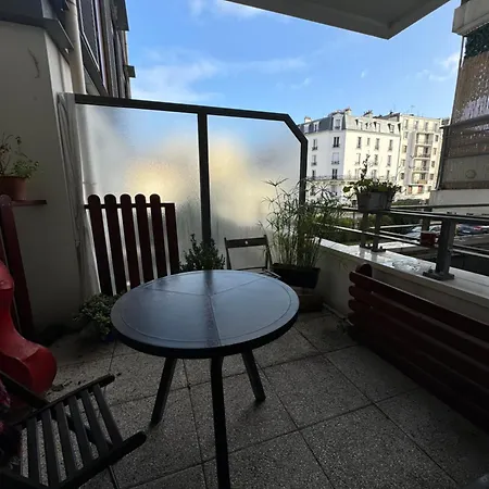 דירה Comfortable 2 Steps From Paris *