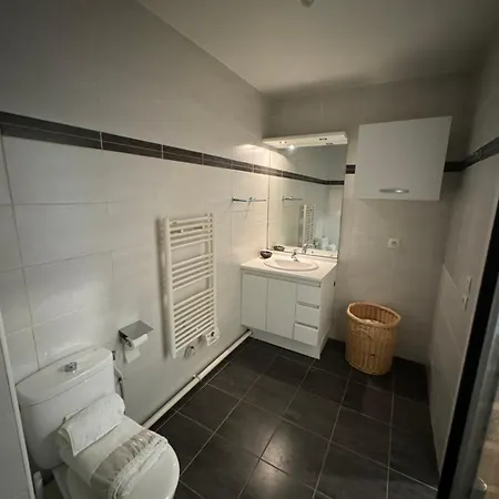 Comfortable 2 Steps From Paris * בואה-קולומב