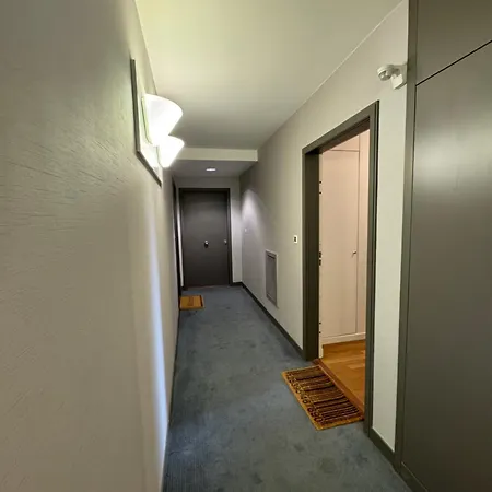 דירה Comfortable 2 Steps From Paris *