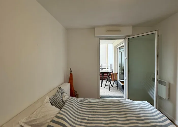 Comfortable 2 Steps From Paris Apartment Bois-Colombes