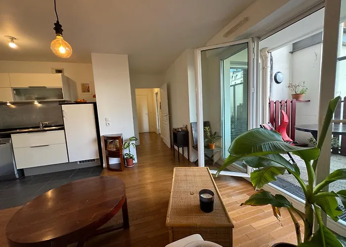 Comfortable 2 Steps From Paris *