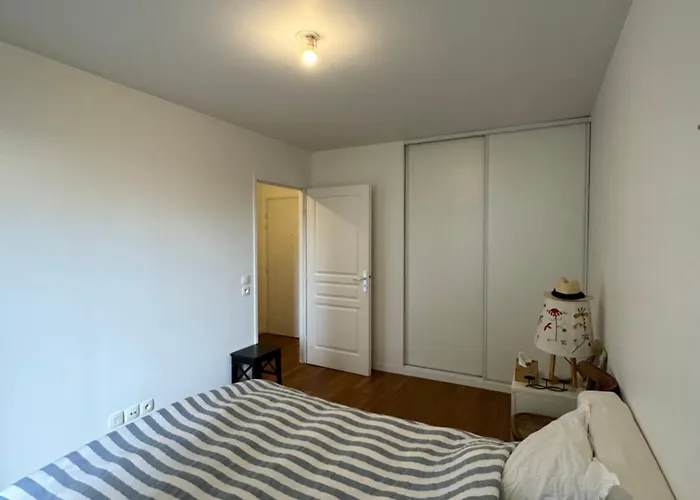 Comfortable 2 Steps From Paris *